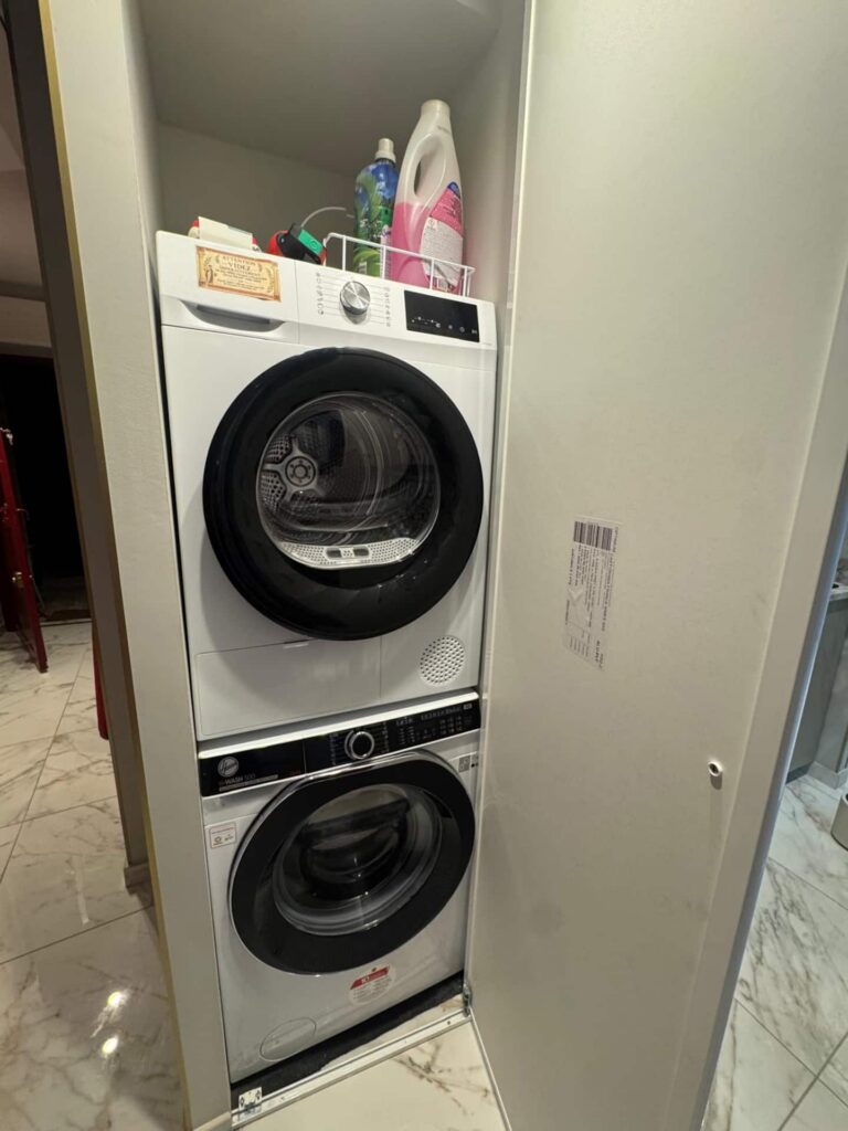 La Suite Romaine à Nîmes : lave-linge et sèche-linge